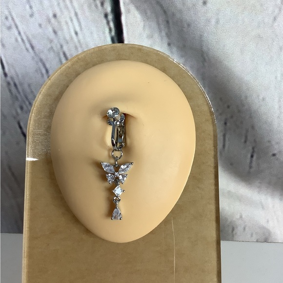 Clip-On Belly Button Ring - Picture 2 of 3